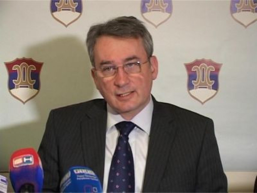 Bosić ostao bez državljanstva RS (VIDEO)