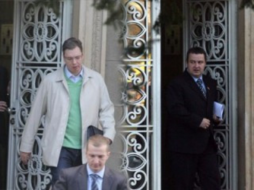 Počeo sastanak Dačić, Vučić, Ešton