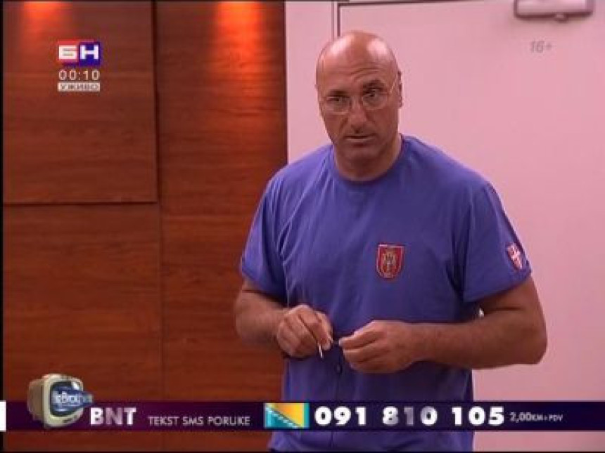 Zatišje pred buru