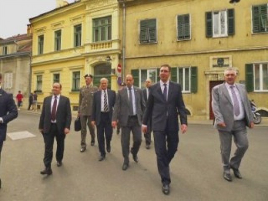 Vučić: Nismo imali koristi od odnosa Tadić-Josipović