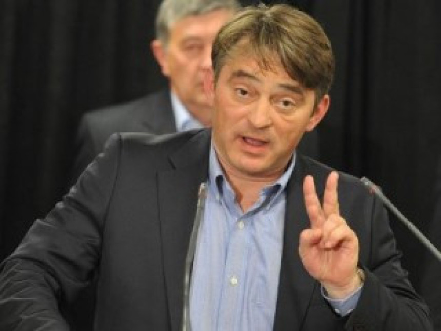 Komšić: JNA je htjela da zauzme ključne pozicije u Sarajevu