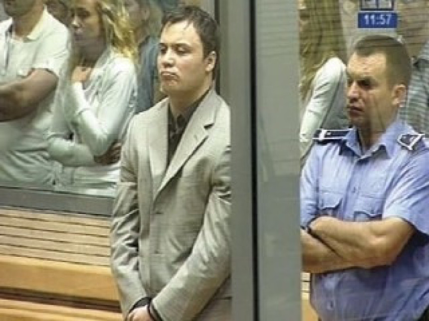 Да ли је Додик шверцовао цигарете?