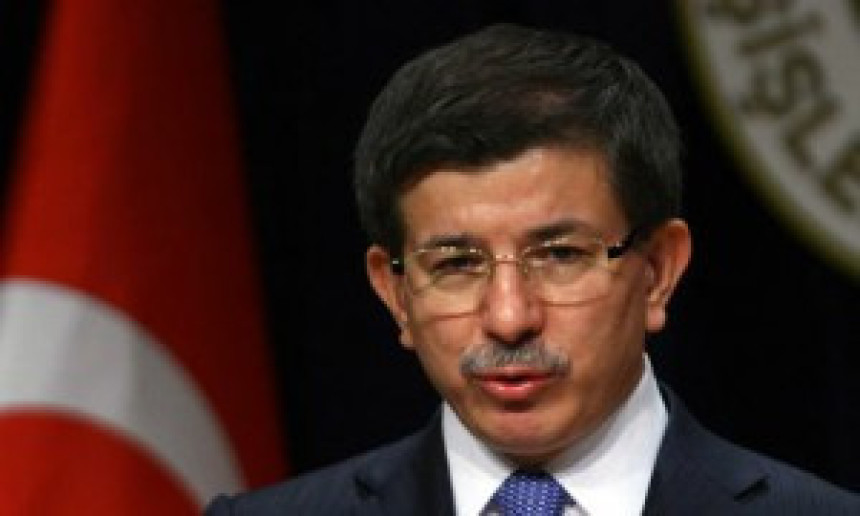 Davutoglu pokrenuo inicijativu za uključivanje BiH u MAP