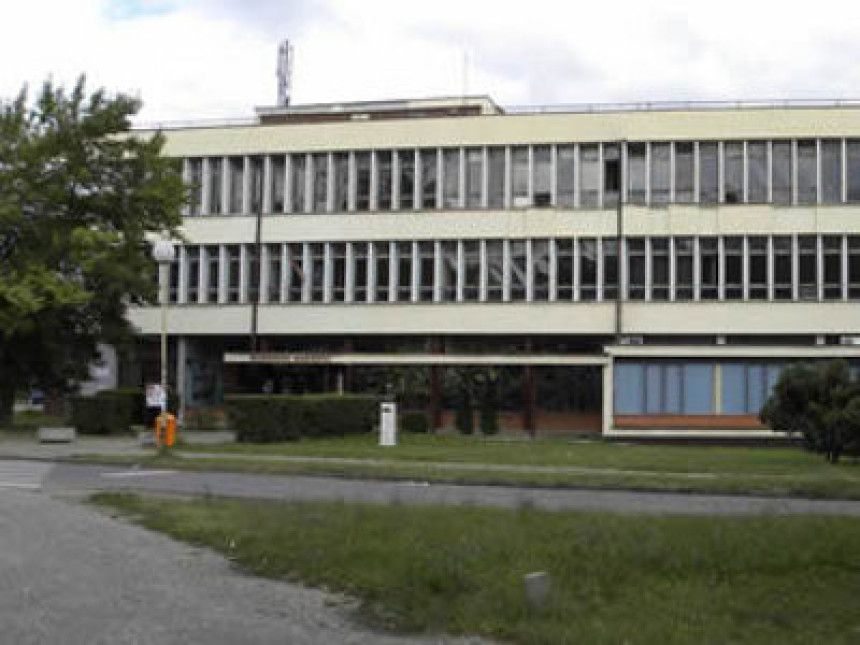 Крагујевац: Ухапшен декан Машинског факултета
