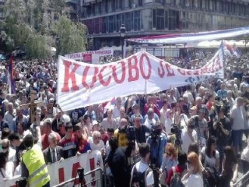 Око 3000 на митингу против Бриселског споразума