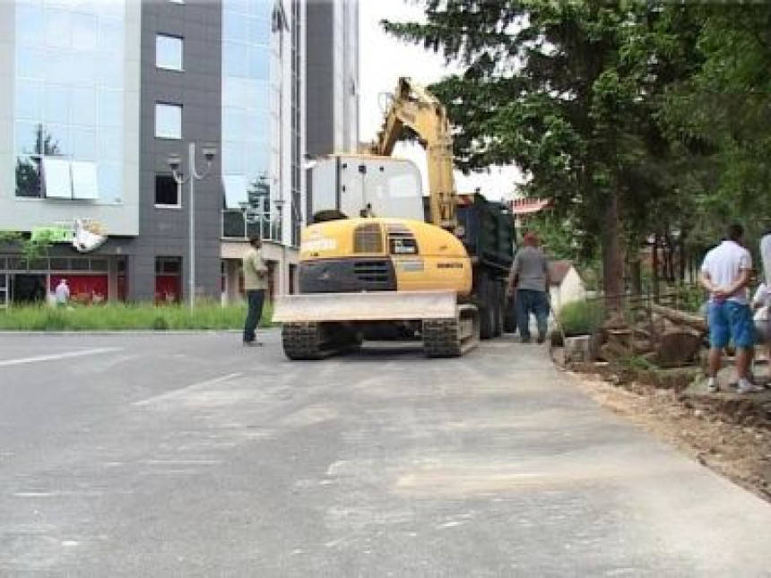 Banjaluka: Tortura i igranje sa Vulićima ne prestaje (VIDEO)