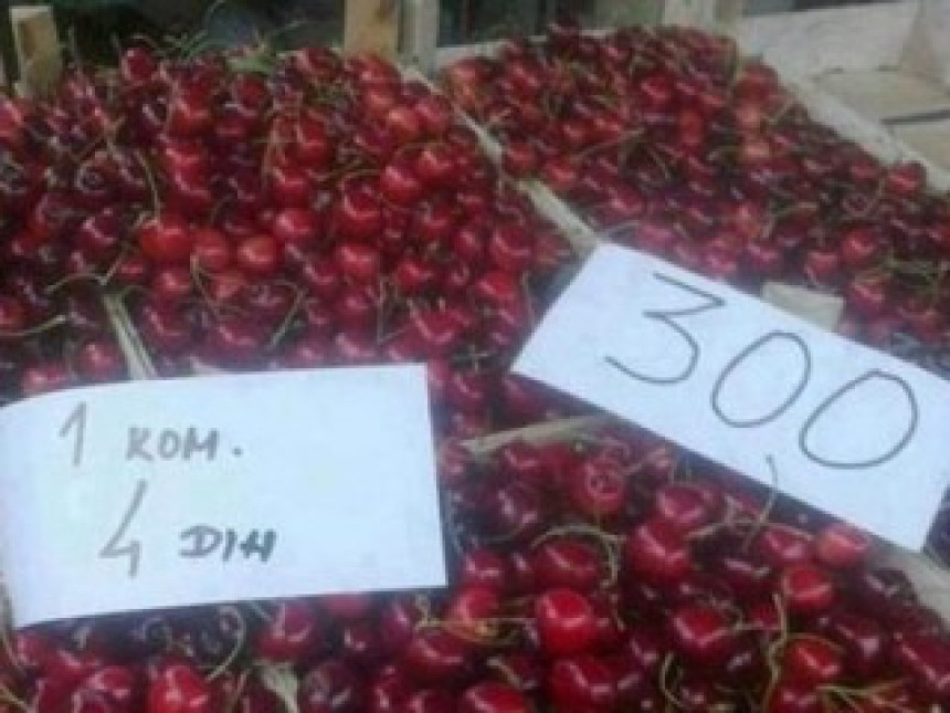 Горе не може бити: На пијаци продају трешње на комад