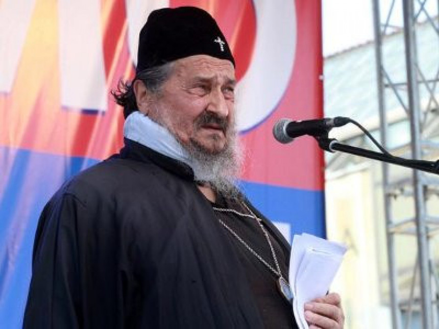 “Disciplinska” mjera za  episkopa Atanasija Jevtića?