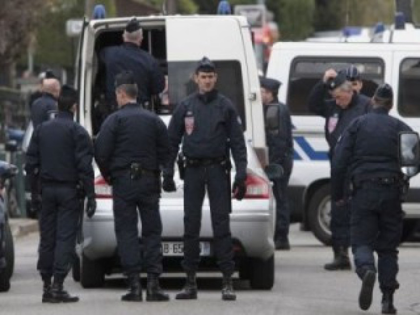 Francuska: Samoubistvo pred predškolskom djecom