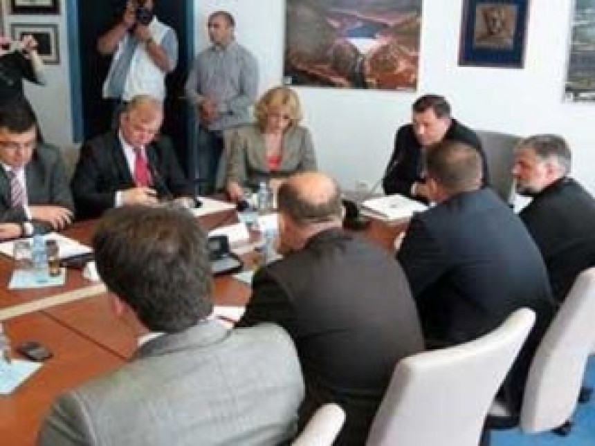 Hercegovci i dalje protiv Dodika (VIDEO)