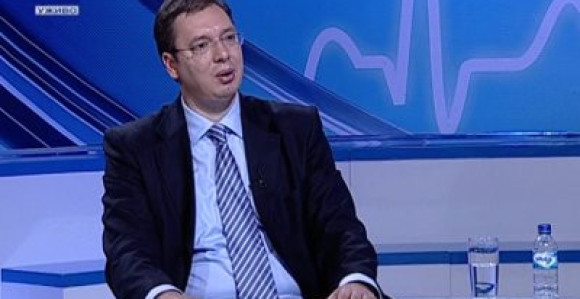 Vučić: Politička korupcija najveći teret