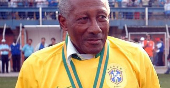 Preminuo legendarni fudbaler Ðalma Santos