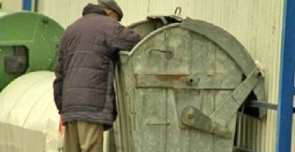 Plate u Srpskoj ni za polovinu potrošačke korpe