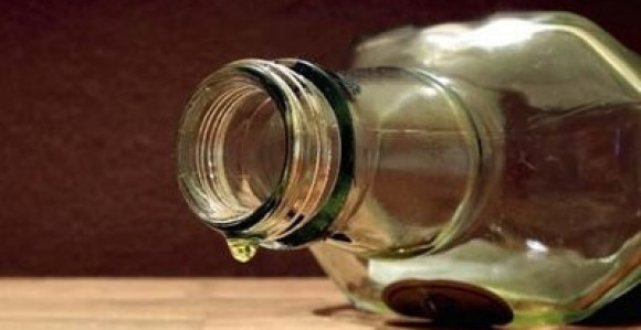 Sedam osoba umrlo od trovanja alkoholom 