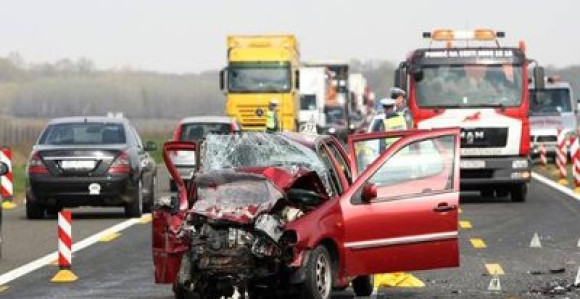 Lančani sudar 10 automobila