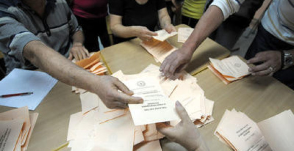 U Briselu skidaju grb Kosova