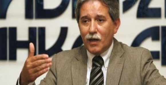 Samardžić: Kosmet se predaje Tačiju 