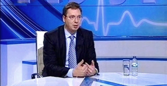 Vučić se jedini razumije u politiku