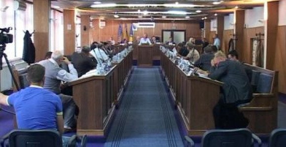 Veći porez na dobit za firme izvan distrikta (VIDEO)