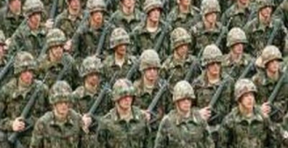  Швајцарци одбацили укидање обавезне војске