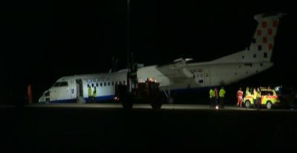 Cirih: Avion "Kroacija erlajnsa" sletio na nos