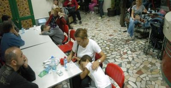 Više od 200 djece otrovalo se hranom