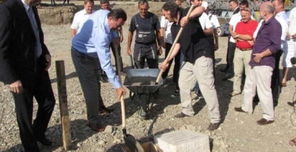 Државне паре за Кустуричин Андрићград