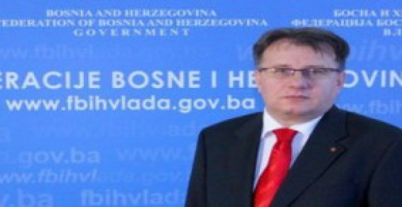 Nikšić: Trebalo je da se Komšić bori za svoje stavove