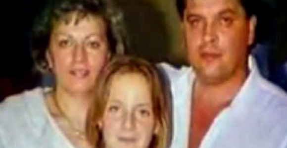 Покрили ми очи да не видим мртвог оца!