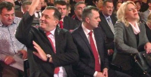 Власт обећава и ништа више