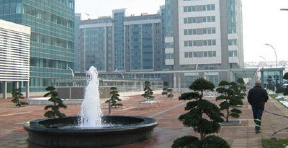 Nerad komisije plaćali 10 godina