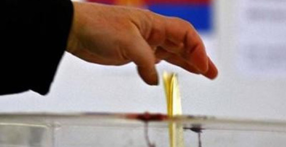 Zbog kampanje stranke zalažu čak i stanove