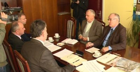 Penzije se ne isplaćuju prema zakonu? (VIDEO)