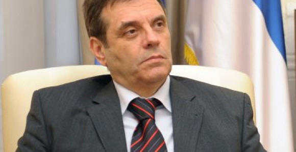 Koštunica podnosi ostavku?