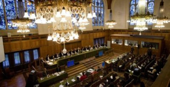 Softić stigao u Hag sa revizijom tužbe