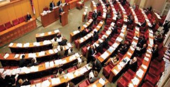 Hrvatski Sabor traži od Vlade provjeru potpisa