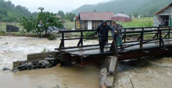 U toku evakuacija stanovništva iz Maglaja