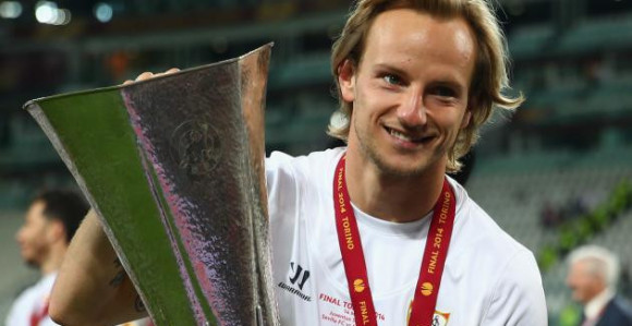 Pao dogovor - Rakitić je Barsin!