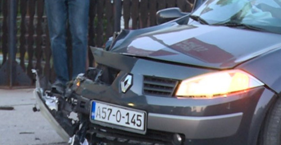 Bijeljina: Dva lica povrijeđena u udesu