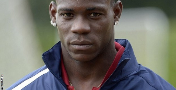 Sponzor od Balotelija pravi "tobdžiju"?