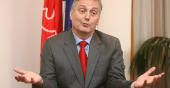 SNSD ,,sačuvao'' Lagumdžiju