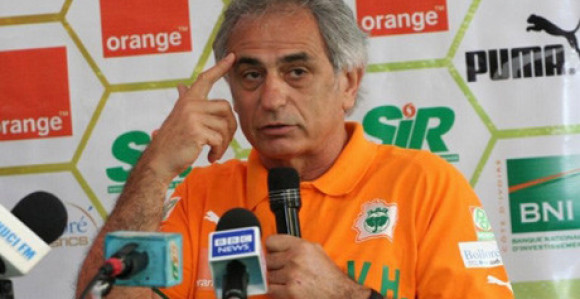 Председник Алжира: Ваха остани!