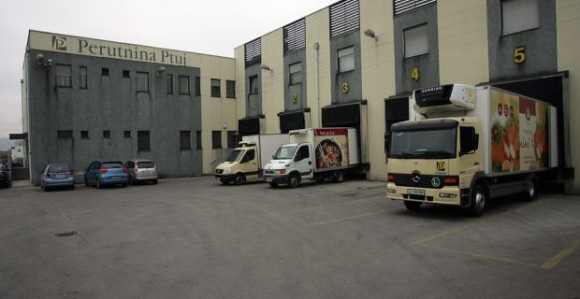 Oglasila se "Perutnina"