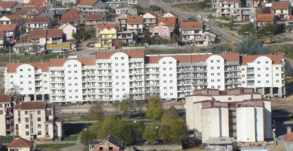 U Trebinju zapaljen audi