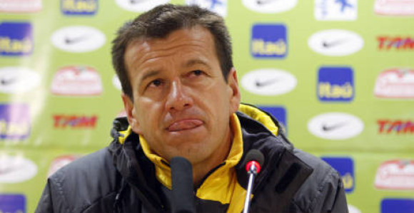 Dunga mijenja Skolarija