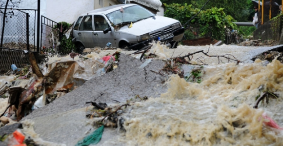 Bujica odnijela ulicu u Banjaluci