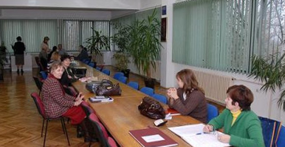 Vlada Srpske dužna "prosvjetarima"