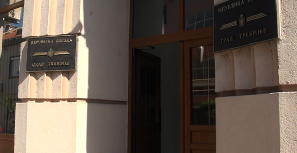 Trebinje: Politički transfer ili osveta?