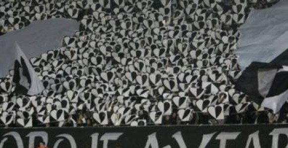 Navijači Partizana podržali igrače!