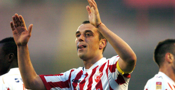 Može li i kako Zvezda zadržati Milijaša?!